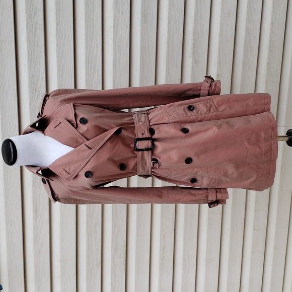 Burberry Antique Rose Iridescent Trench Coat - Picture 13 of 14